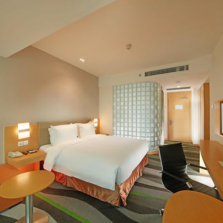 Holiday Inn Express Tangshan Downtown By Ihg Luaran gambar