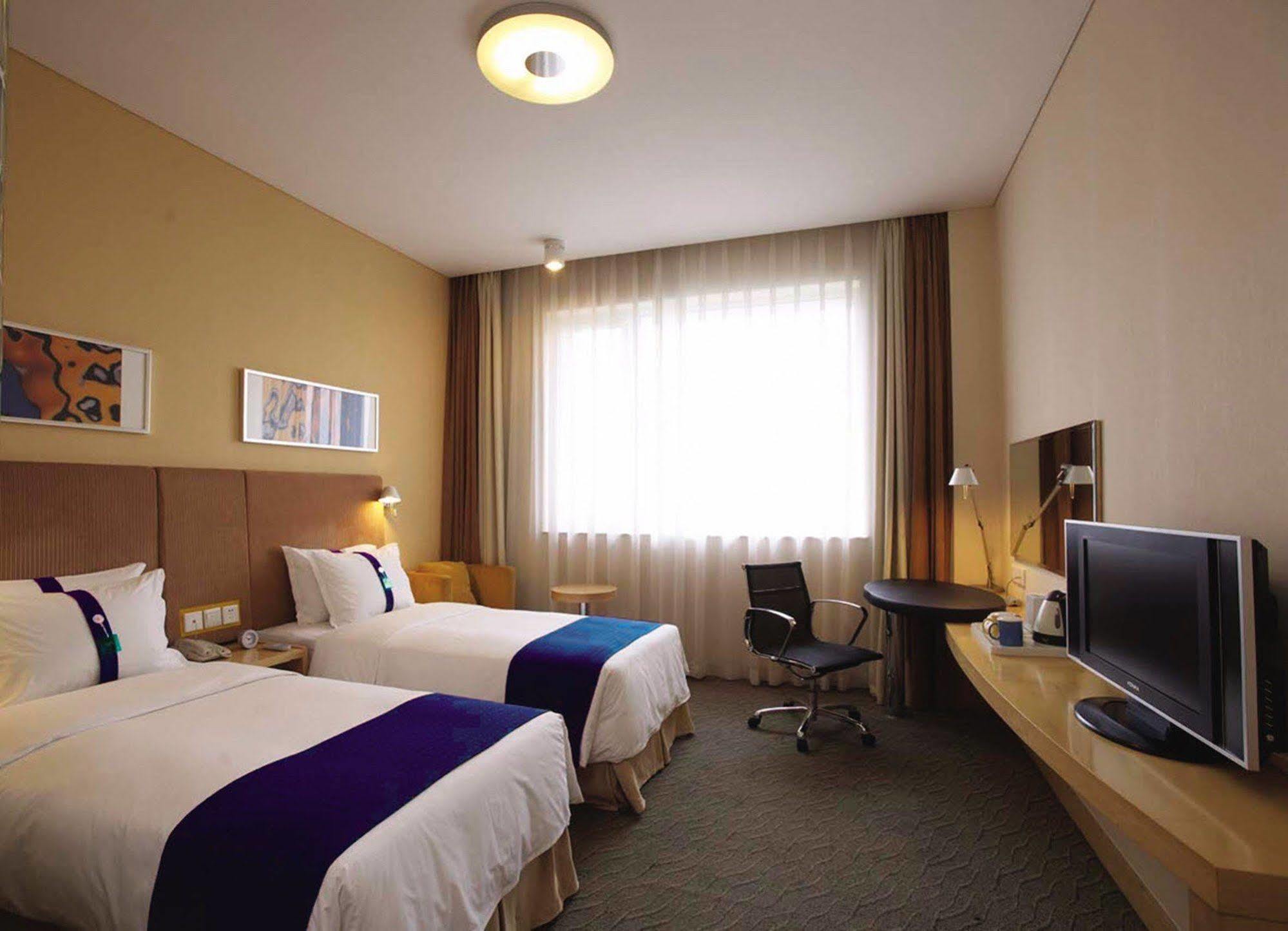 Holiday Inn Express Tangshan Downtown By Ihg Luaran gambar